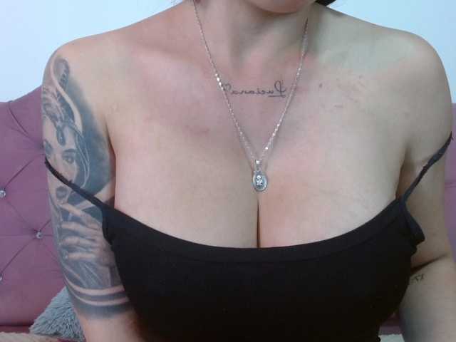 eimmyRossyx live webcam show