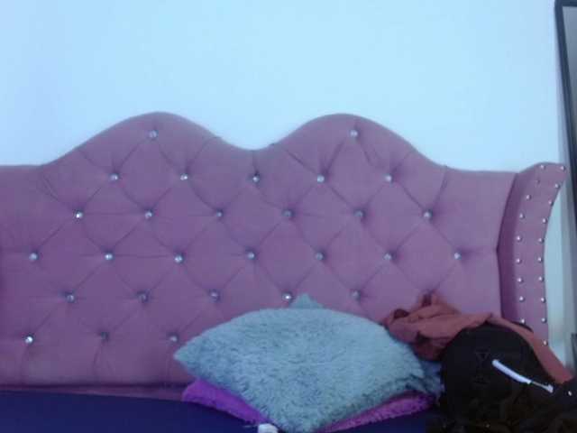 eimmyRossyx live cam on BongaCams