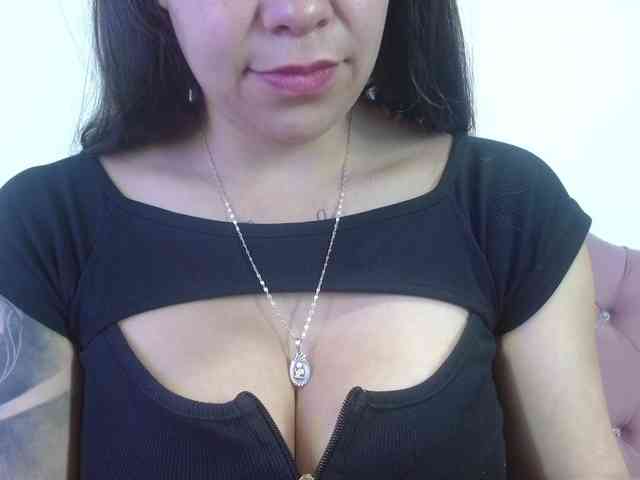 eimmyRossyx webcam