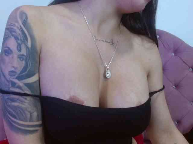 eimmyRossyx webcam