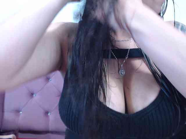 eimmyRossyx webcam