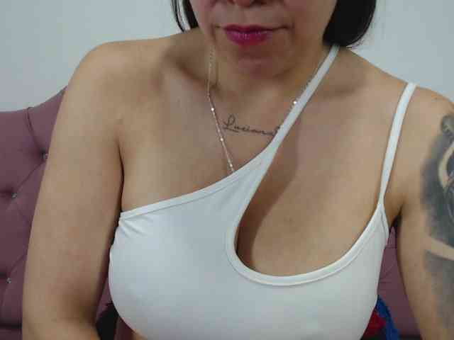 eimmyRossyx webcam