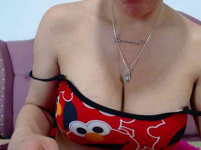 eimmyRossyx webcam
