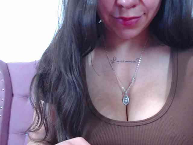 eimmyRossyx webcam