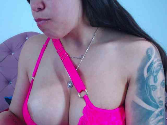 eimmyRossyx webcam