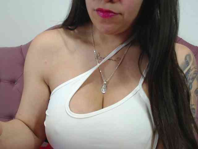 eimmyRossyx webcam