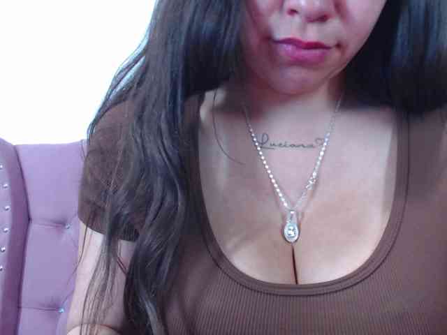 eimmyRossyx webcam