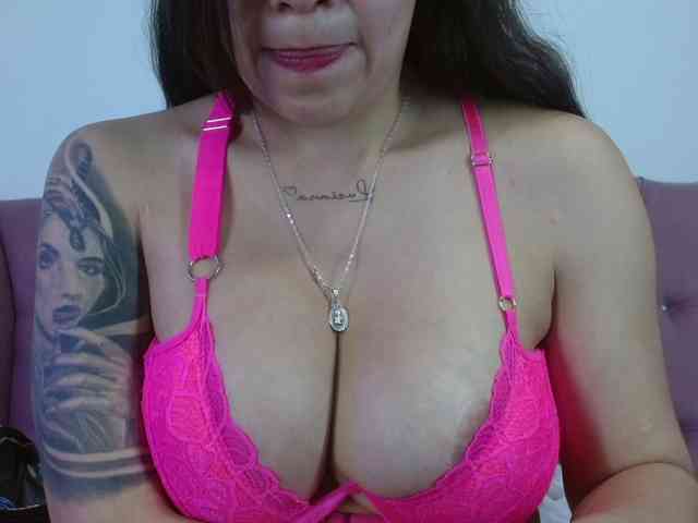 eimmyRossyx webcam