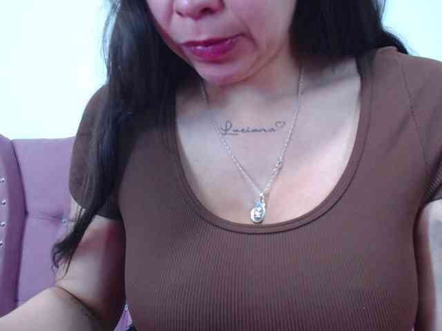 eimmyRossyx webcam