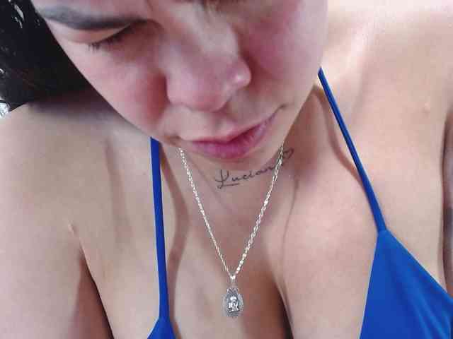 eimmyRossyx webcam