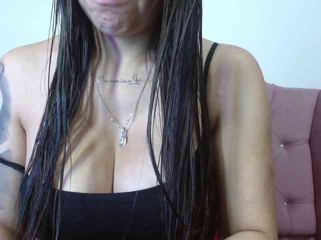 eimmyRossyx webcam