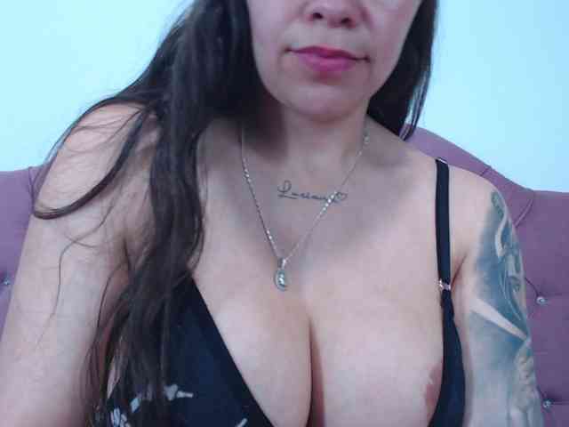 eimmyRossyx webcam