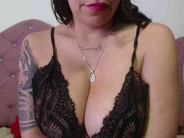 eimmyRossyx webcam