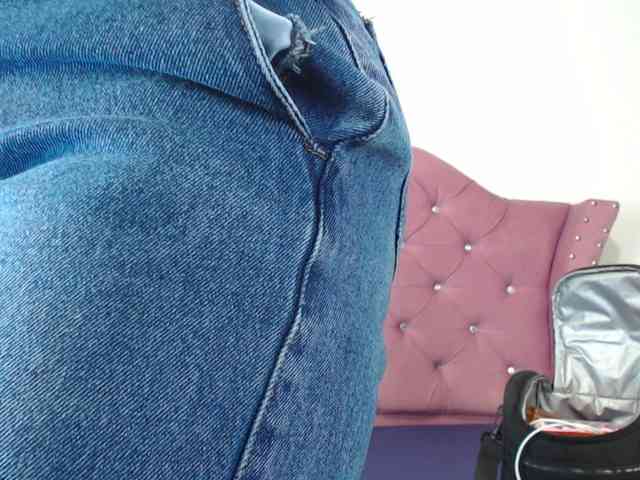 eimmyRossyx webcam