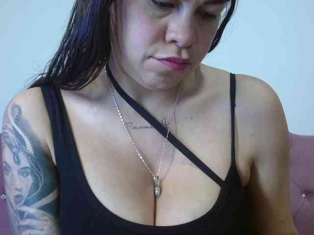 eimmyRossyx webcam