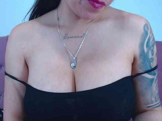 eimmyRossyx webcam