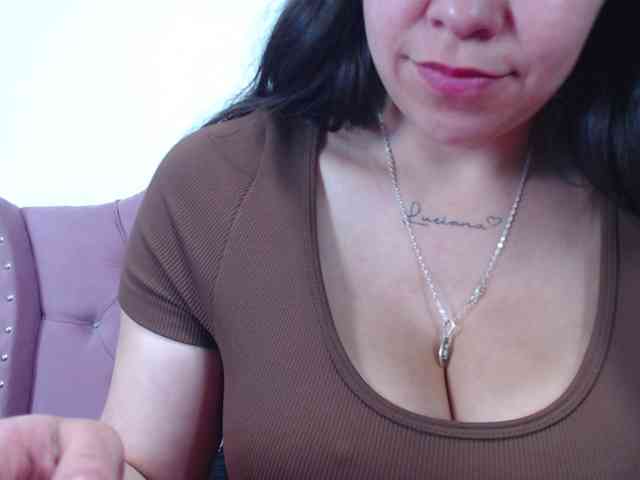 eimmyRossyx webcam