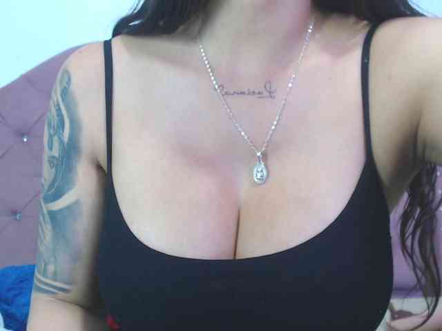 eimmyRossyx webcam