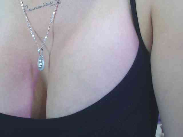 eimmyRossyx webcam