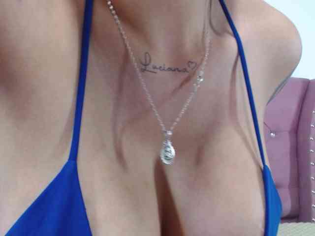 eimmyRossyx webcam