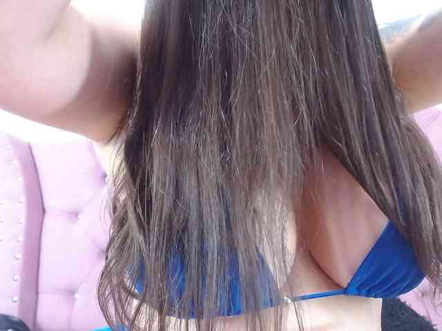 eimmyRossyx webcam