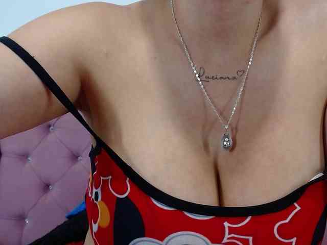 eimmyRossyx webcam
