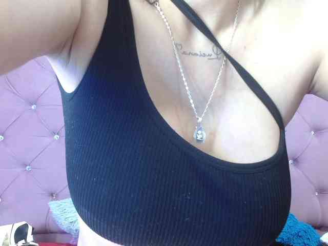 eimmyRossyx webcam