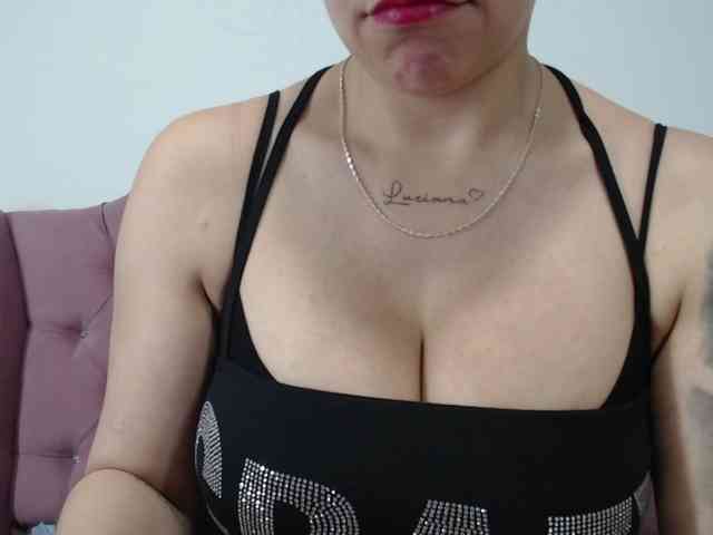 eimmyRossyx