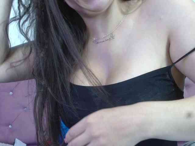 eimmyRossyx webcam