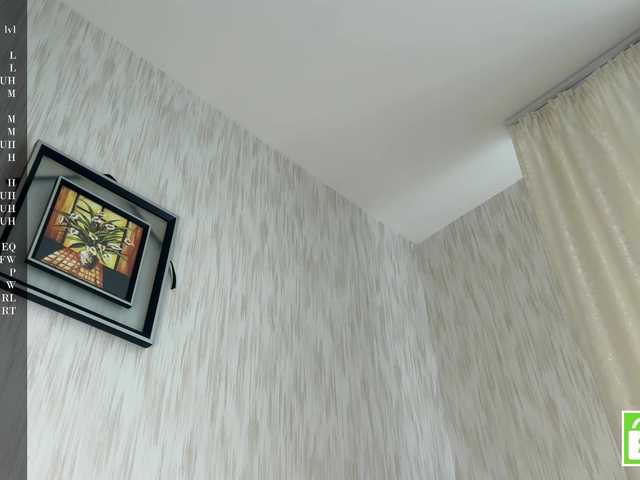 EstellaRosenfeldt live cam on BongaCams