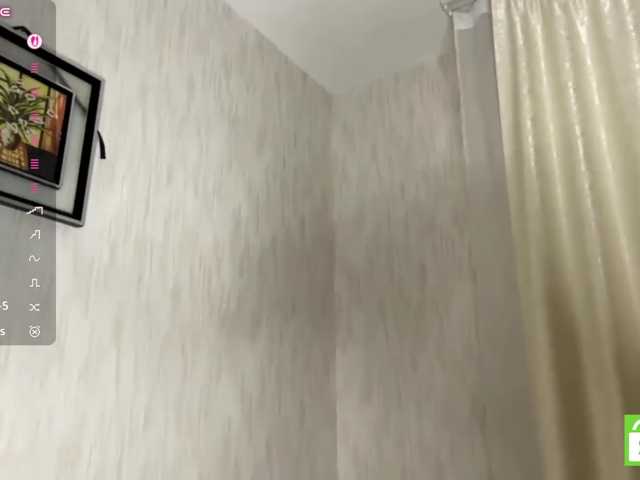 EstellaRosenfeldt live cam on BongaCams