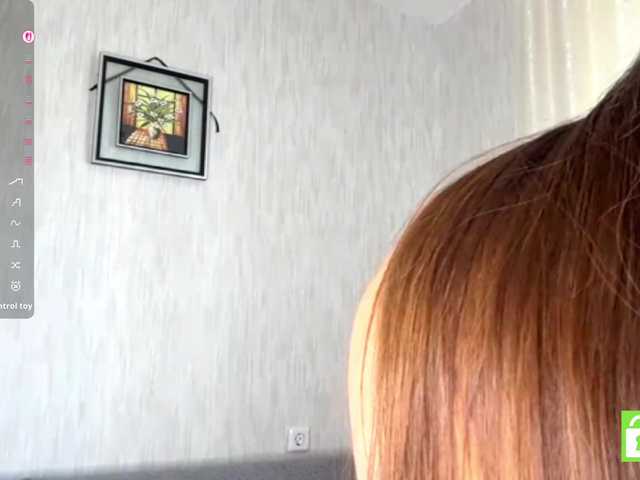EstellaRosenfeldt live cam on BongaCams