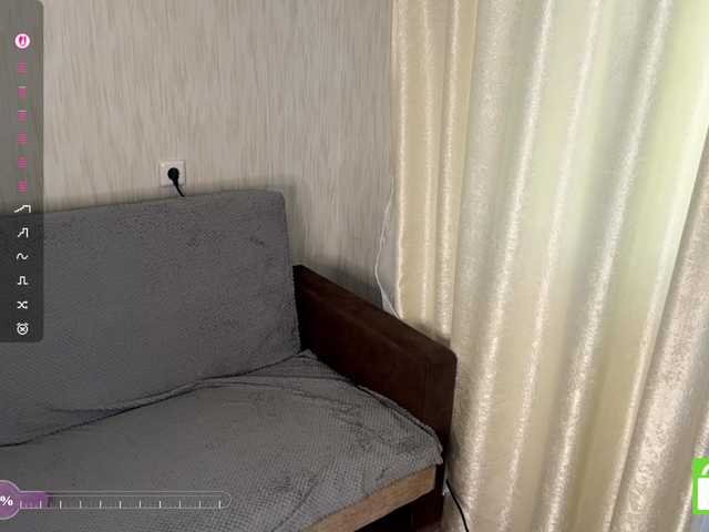 EstellaRosenfeldt live cam on BongaCams