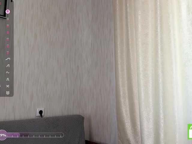 EstellaRosenfeldt live cam on BongaCams