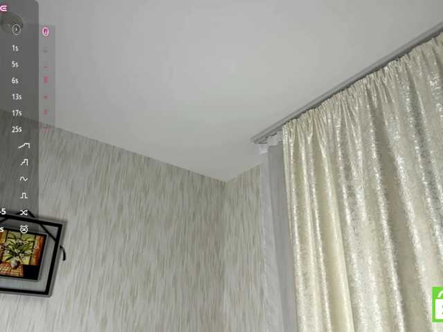 EstellaRosenfeldt live cam on BongaCams