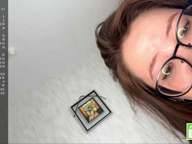 EstellaRosenfeldt live cam on BongaCams