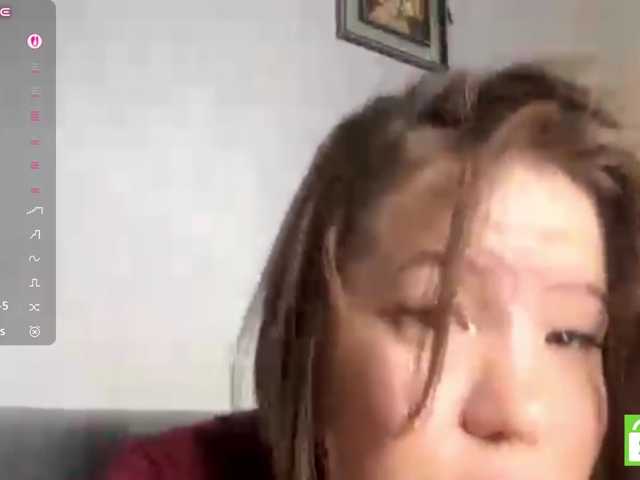 EstellaRosenfeldt live cam on BongaCams