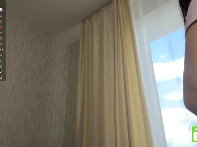 EstellaRosenfeldt live cam on BongaCams
