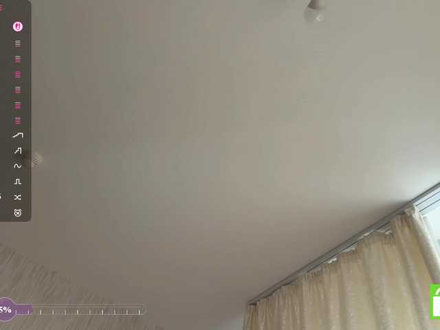 EstellaRosenfeldt live cam on BongaCams