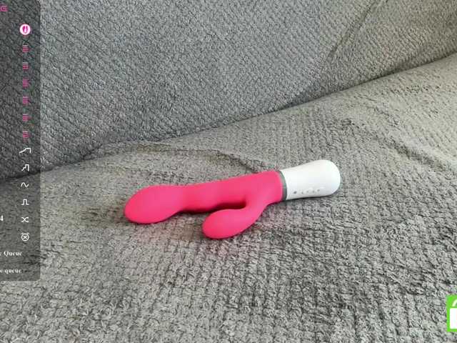 EstellaRosenfeldt live cam on BongaCams