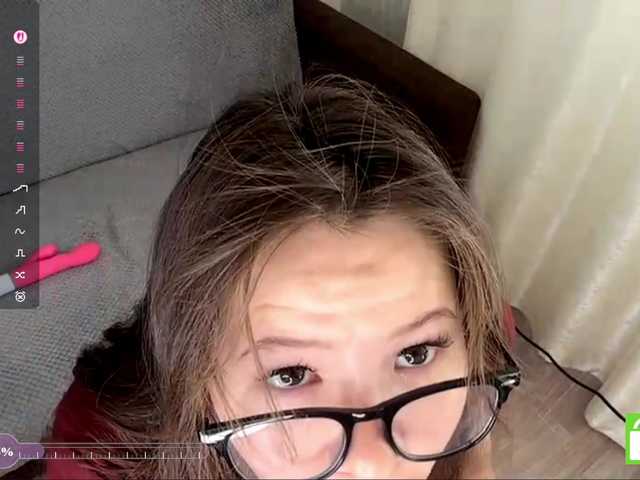 EstellaRosenfeldt live cam on BongaCams