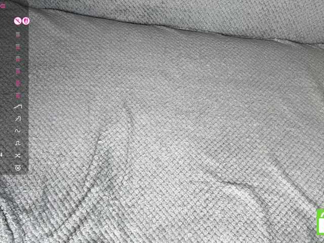 EstellaRosenfeldt live cam on BongaCams