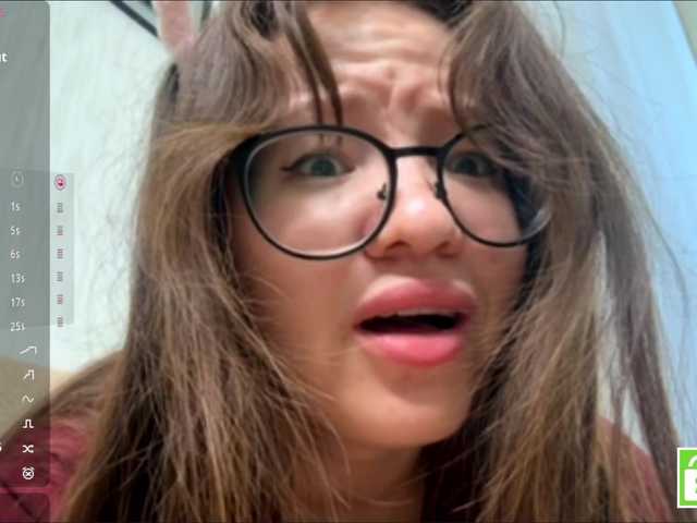 EstellaRosenfeldt live cam on BongaCams