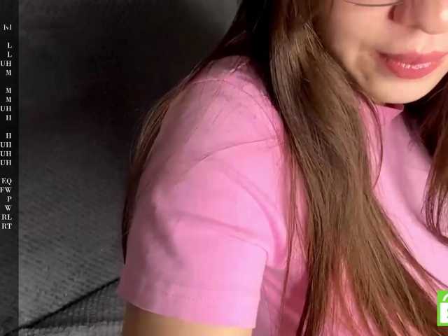 EstellaRosenfeldt live cam on BongaCams