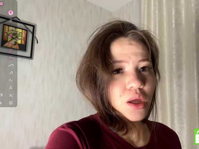 EstellaRosenfeldt live cam on BongaCams
