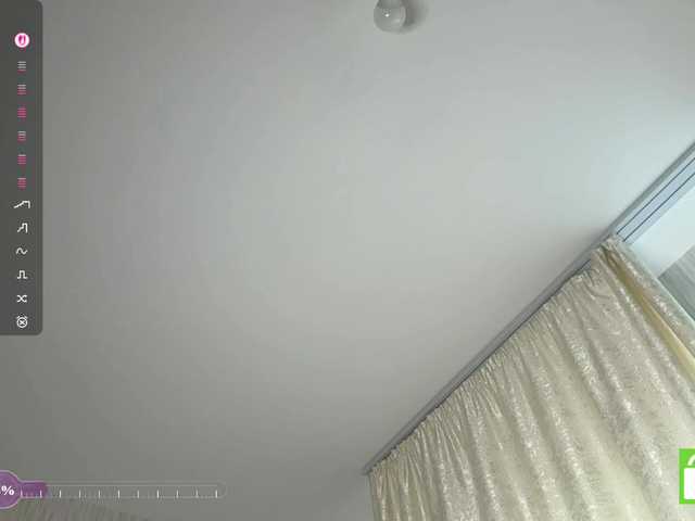 EstellaRosenfeldt live cam on BongaCams