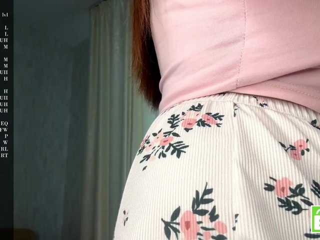 EstellaRosenfeldt live cam on BongaCams