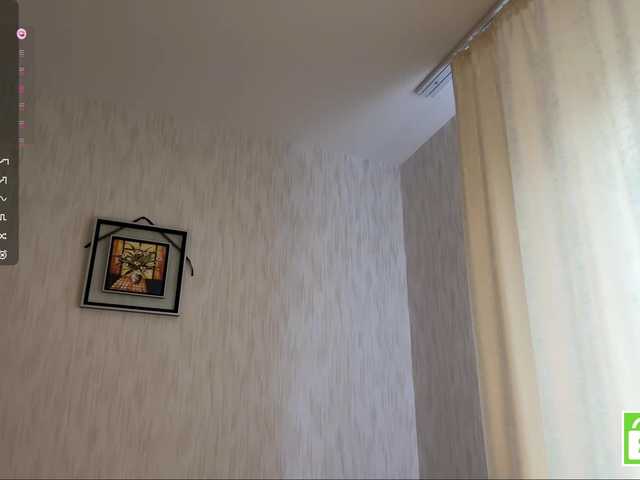 EstellaRosenfeldt live cam on BongaCams