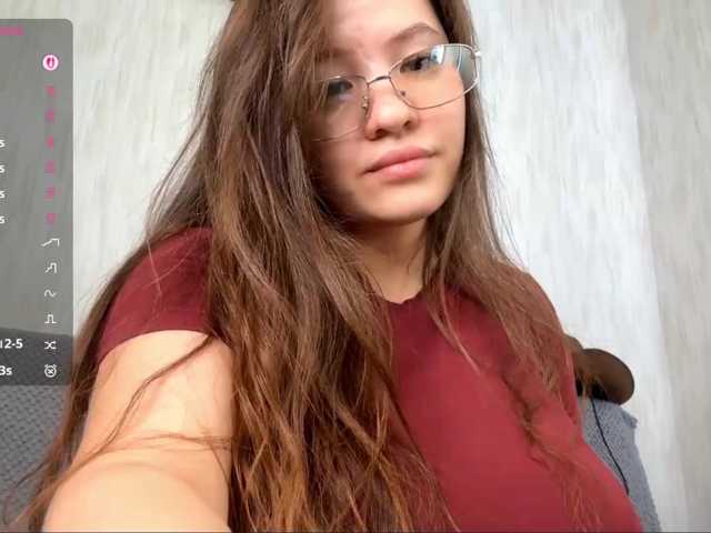 EstellaRosenfeldt live cam on BongaCams