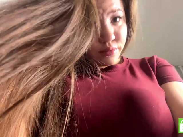 EstellaRosenfeldt live cam on BongaCams